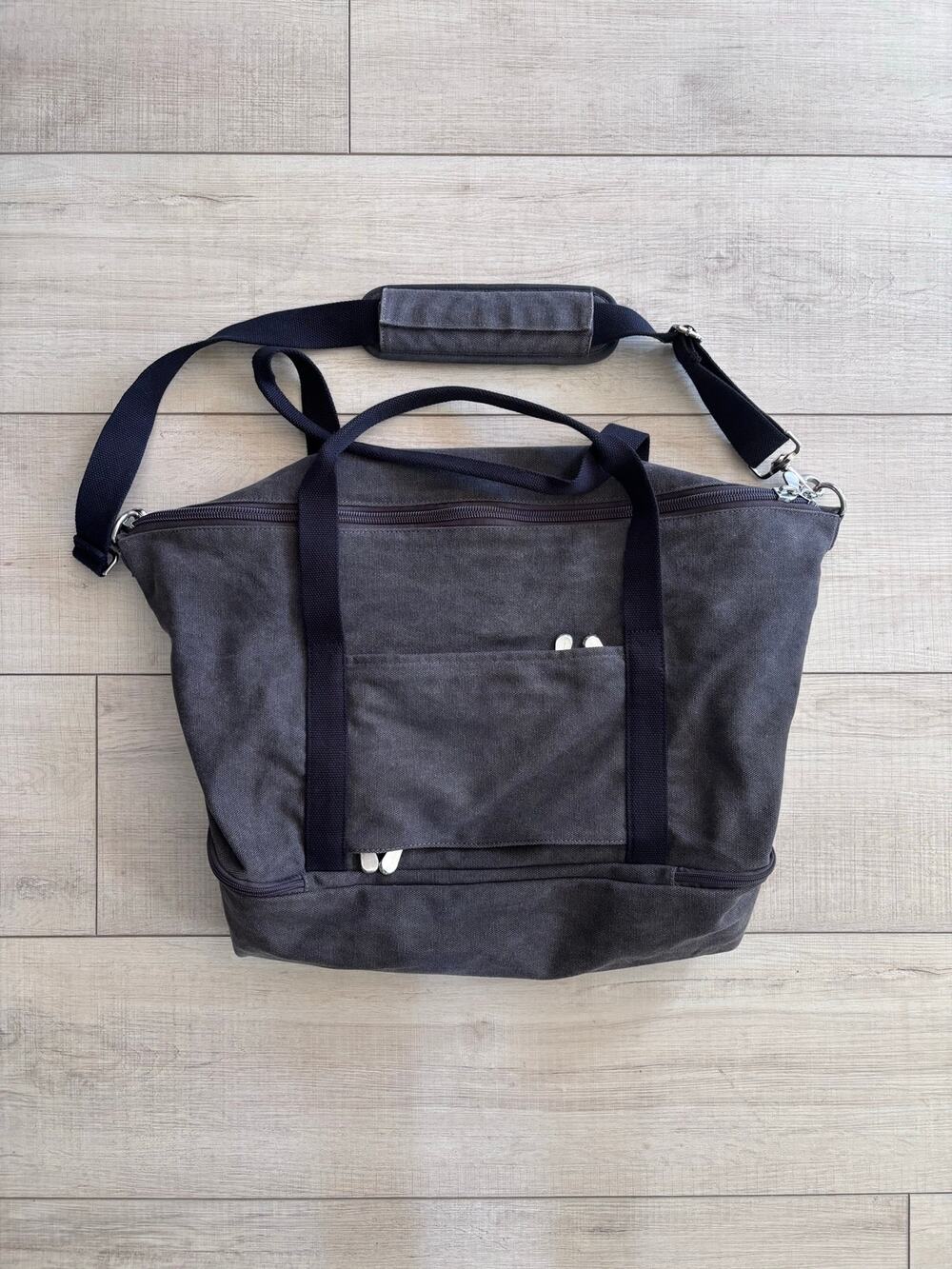 Lo & Sons Catalina Deluxe Midnight Ash Canvas Weekender Tote Bag | Travel Gym